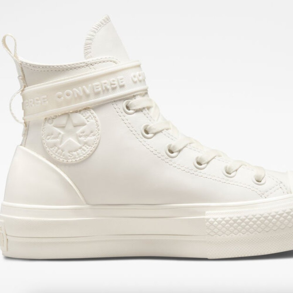 Converse Chuck Taylor All Star Lift Platform Leather Hike